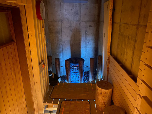 �����ΘH����@�����v�̏h�@�X�ׂF�ґz�T�E�i