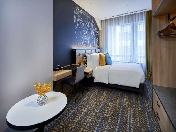 2�x�b�h���[�����F�_�u������