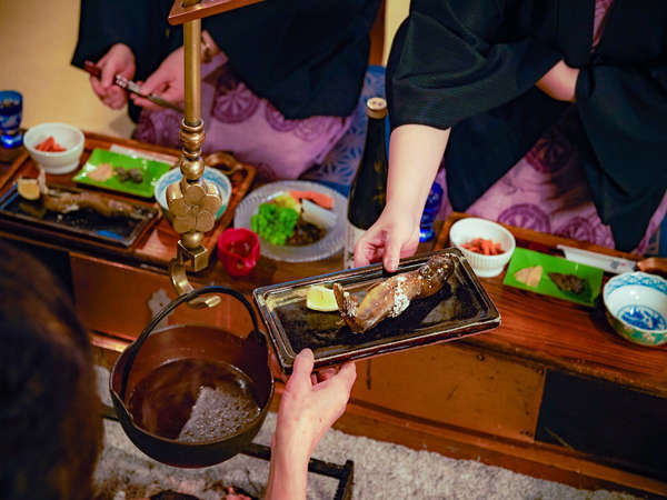 【いろりの宿　芦名】個室いろりを楽しむ全８室の小宿。素材を活かす会津郷土料理が人気