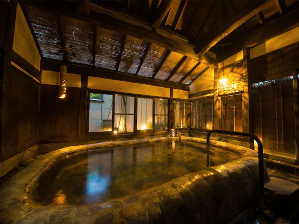 ◆貸切家族風呂「夢ごもり」◆ 昔の民家をイメージした造りで暖かな気分に浸ることができます