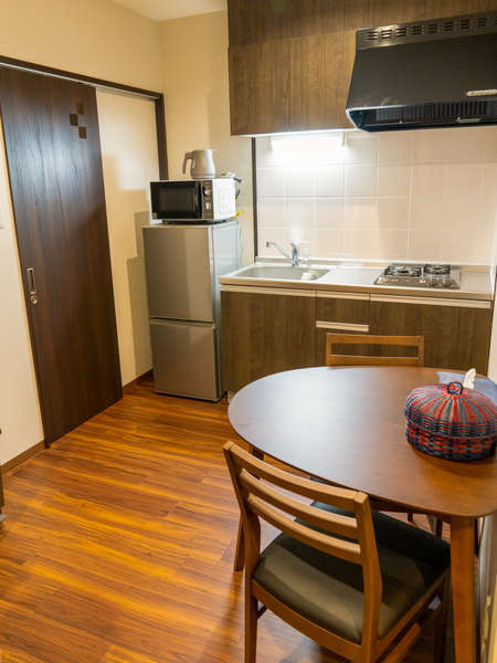 �����ʂ��[���̎{�ݎʐ^2