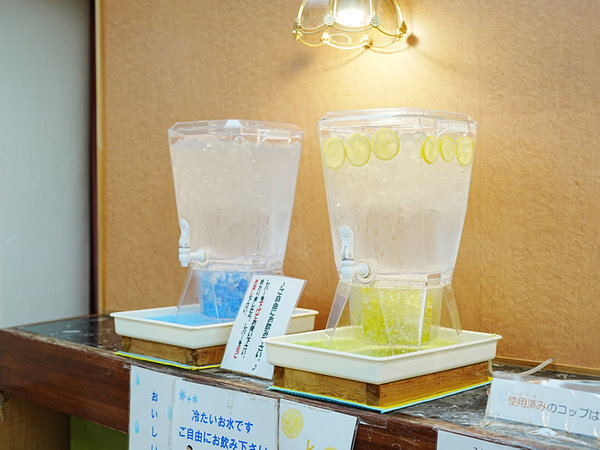 �I�V���C�̏h�@�z�e���Ε����F���������Ɣ������������͂����R�ɁB