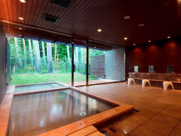 �y����{�݁z�t�H���X�g�X�p�^�V�R����𖞋i���ꂽ�����q�l�̂��߂̑嗁��E�t�H���X�g�X�p�i�L���j