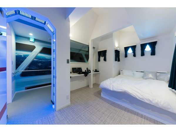 GUEST HOUSE DISCOVERY SHIP - 宿泊予約