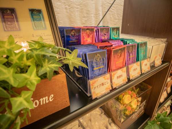 �z�e���A�C�X�����R�i���z�e���T�����[�g���R�j�F�X�L���P�A�O�b�Y