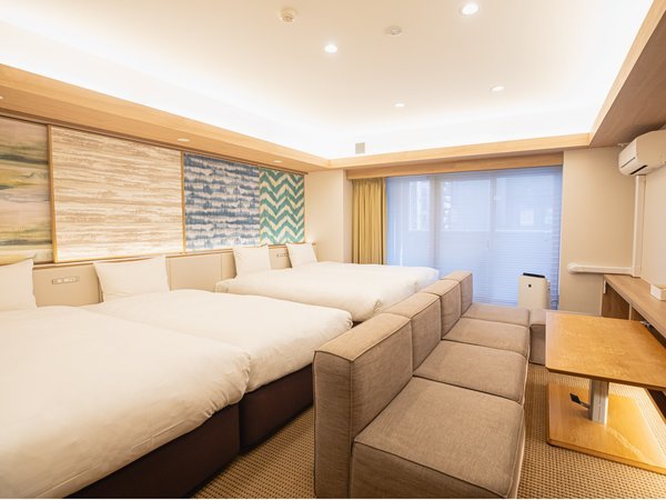 �f���b�N�X���[��B 4��