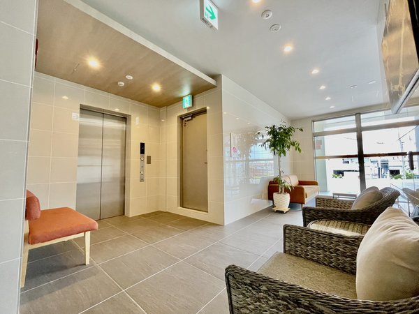 �G���x�[�^�[