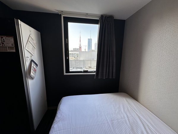 �����^���[�r���[�V���O�����[�����i�ς͕����ɂ��኱�قȂ�܂��̂ł��������������B