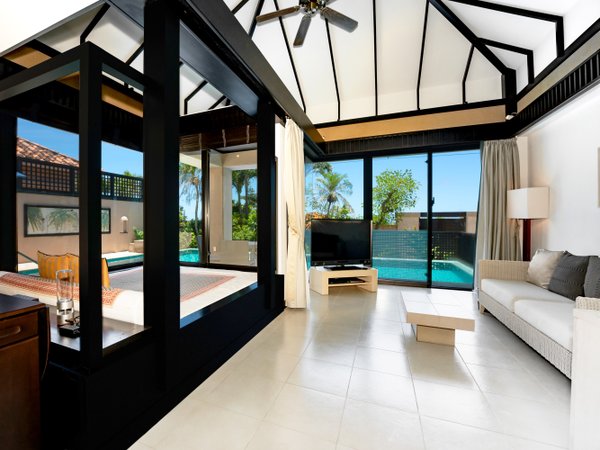 �V�M���x�C�T�C�h�X�C�[�g�A���}���_�̎{�ݎʐ^3