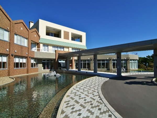 �z�e���b���̊O�ώʐ^