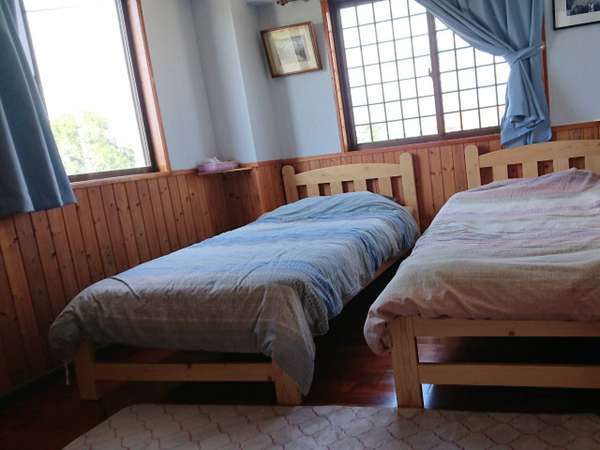 �ǂ�[�ރn�E�X�̎{�ݎʐ^2