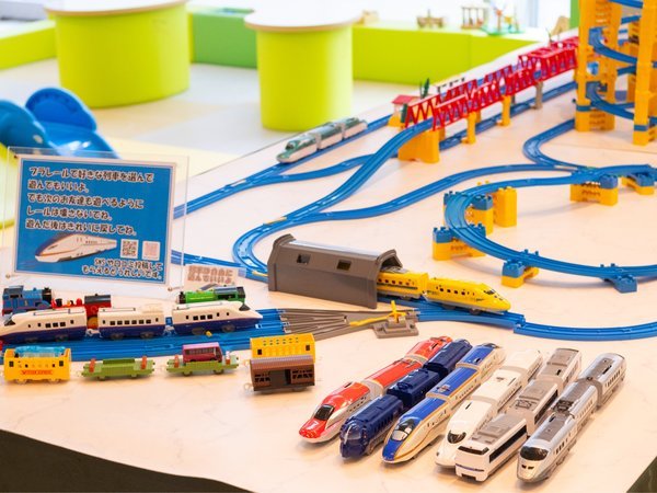 �j�j�q�z�e������i���ƌ��������ϑg���A������򋤍ω�فj�F�v�����[��