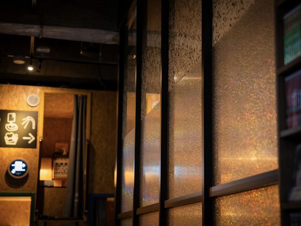 �j���t���A�ٓ��ʐ^