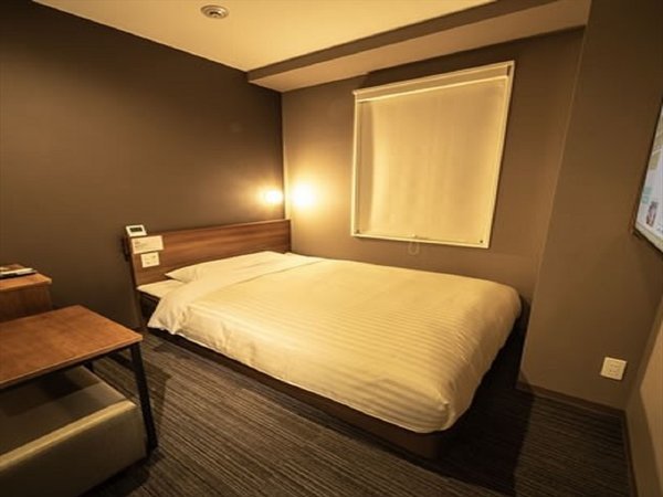 �V�R����@�S���΂̓��@�X�[�p�[�z�e����Љw�����F�Ɩ��`�����̂��߂�