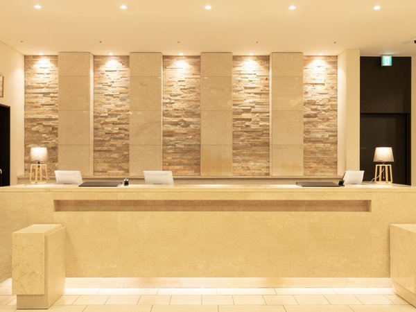 ���邢�t�����g�B�`�F�b�N�C���̂��q�l�̓t�����g�ɂ�������肭�������܂��B