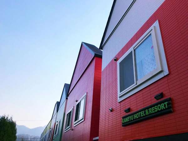 �D�y�������z�e�������]�[�g�@Asahi group�̎{�ݎʐ^2