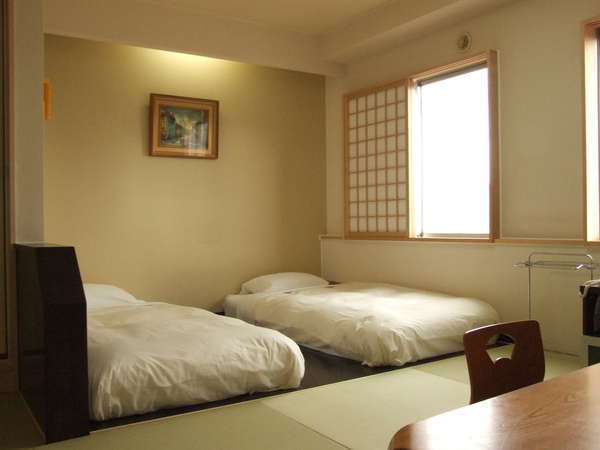 2012年改装◇和洋室約10畳◆ちょっぴり贅沢したいときに(喫煙室・禁煙室お選びください）