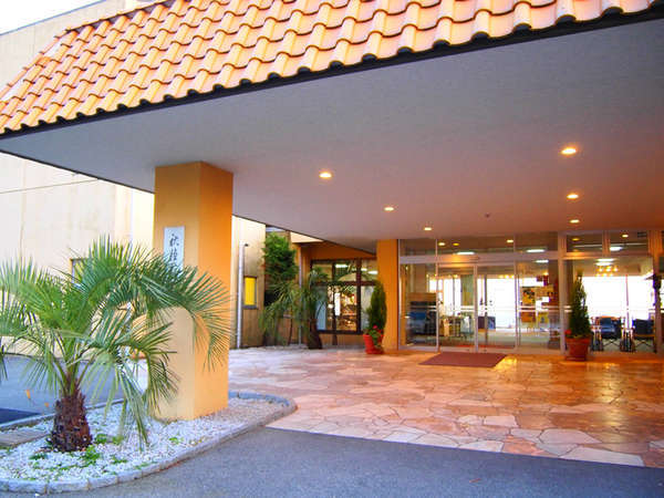 �y�O�ρz���˓��C�����Ɉʒu����C���̏h�ł��B