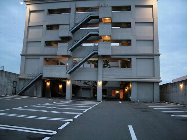 Van Cortlandt Hotel(ファンコートランドホテル)