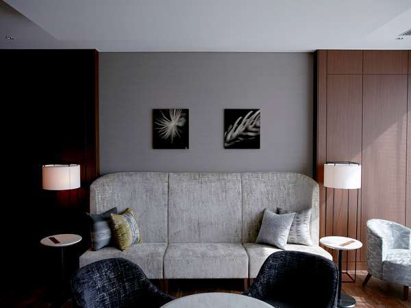 �U�E�Q�[�g�z�e������ by HULIC�iTHE GATE HOTEL ���� by HULIC)�F�p�u���b�N�X�y�[�X