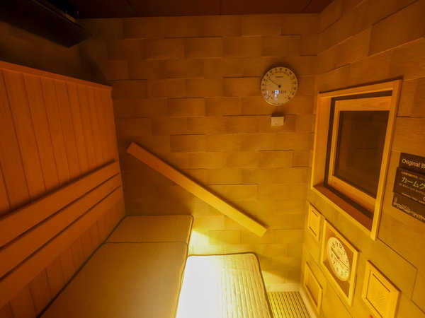 �j���嗁��T�E�i�I�[�g���E����