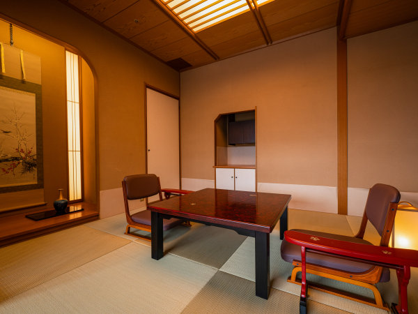 �y�{�فE�X�^���_�[�h�a���z