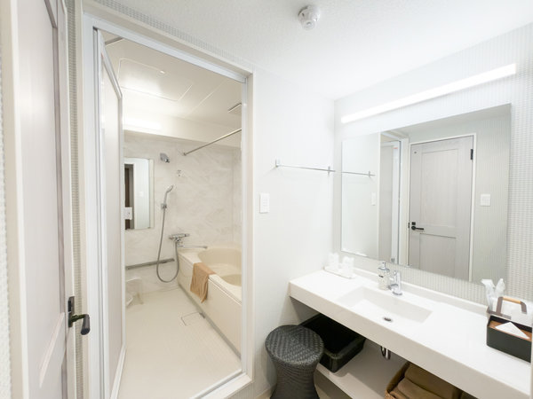 Hotel Apex Resort�F
