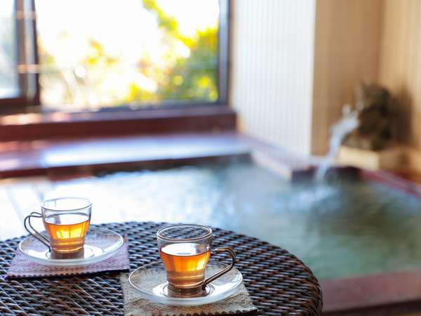 �y�C�]�ޓV�R����t�o�����[���z�e���X�o�X�̃����b�N�X�`�F�A�[�Ńe�B�^�C�����y���߂܂�