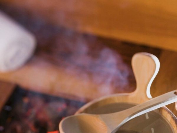 ���E�����ŗ����̂ڂ���C�A�܊��Ŗ��키�T�E�i����