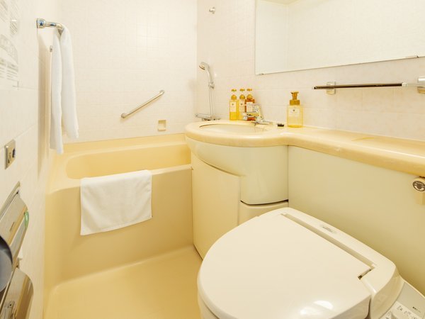 �o�X���[��