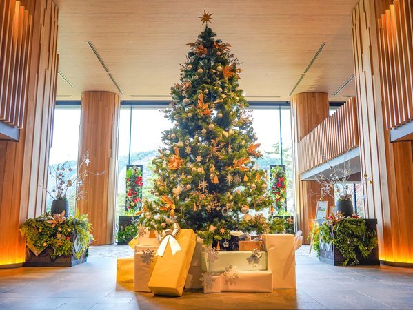 r[̑傫NX}Xc[݂Ȃ܂o}܂B