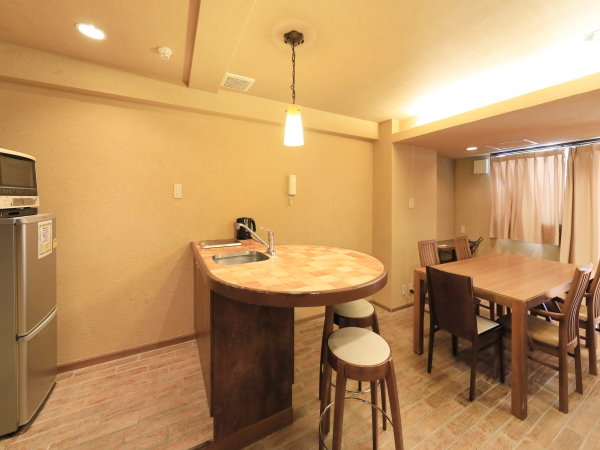 ���Y�q���g�b�v�z�e�������W�f���X�F�X�[�y���A�t�H�[�X�@�L�b�`����