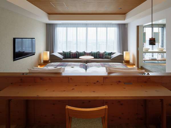 �z�e���@�X�g���[�^�@�ߔe�����h���w���̎{�ݎʐ^3