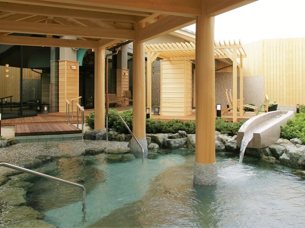 【源泉大浴場】女性大浴場「百百の湯」バラエティ豊かな湯めぐりが楽しめます。