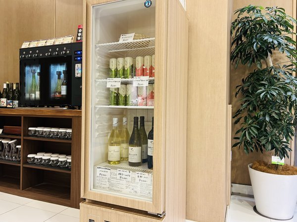 ������ۃz�e���F�y3�K���r�[�z�V���[�P�[�X