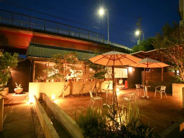 �ɐ��u��TEPPAN�I�[�x���W���@CaroCaro���H�Y�ʓ@�i���F�������j�F�����ɕ����Ԑ������ꂽ���͋C
