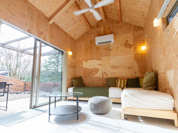 �l�C�̃L���r��L�A�L�X���K�ł���t���A���t�g��3�l�A�Q�\�A��p�V�����[�A�o�X�^�u�A�g�C���t��