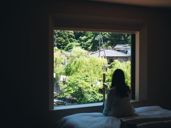 yo[r[XC[gz54u/ LOxbh1@xbhʂ̑傫ȑ特M]