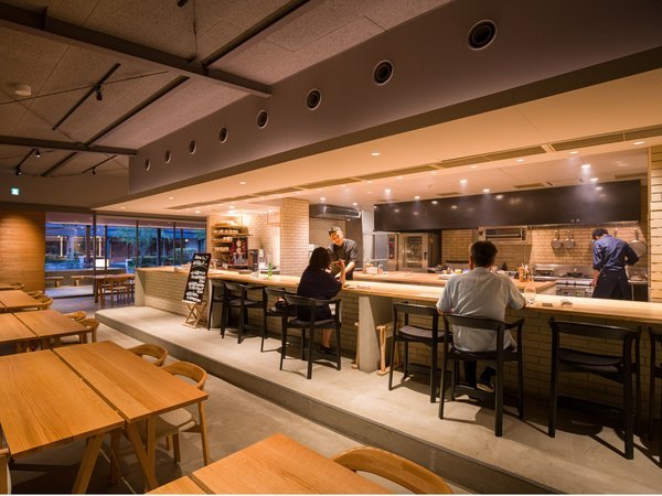 �����������@���������i�A���^�n�E�X�j�FRESTAURANT