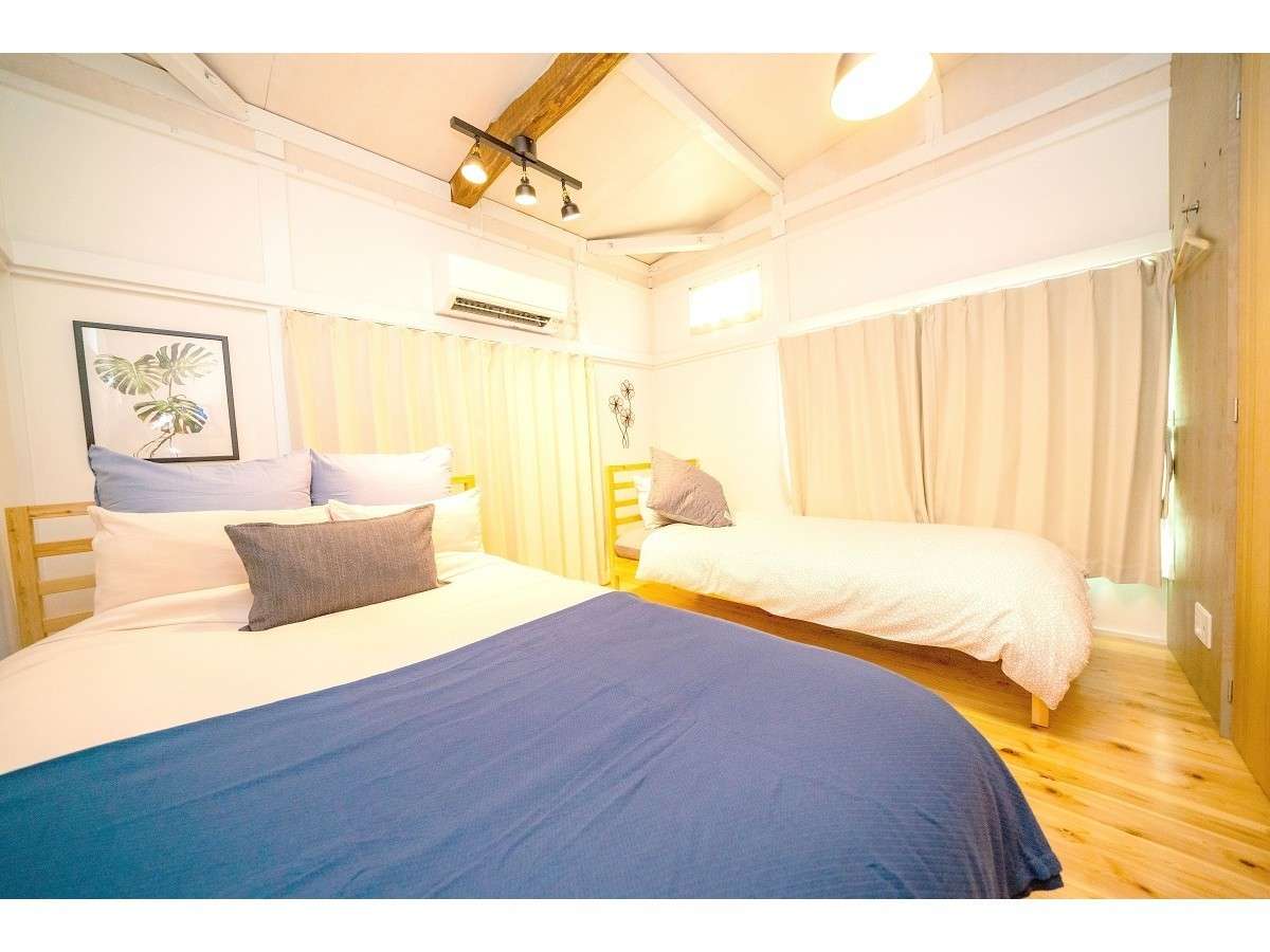 �x�b�h���[��1