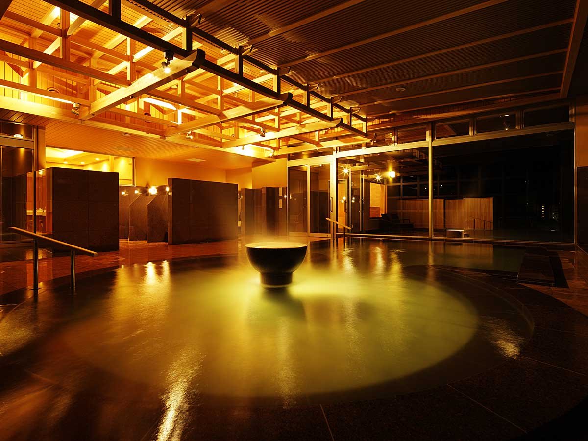 本館８階展望大浴場【眺】2012年4月1日リニューアルオープン