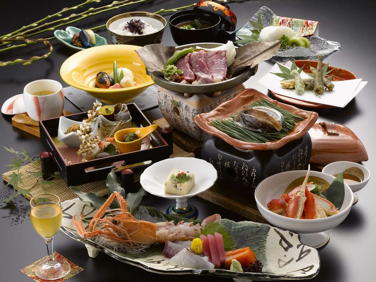◆贅沢会席／蒲郡特産深海魚と三河の高級食材を贅沢に堪能できる会席です（ある日の一例）