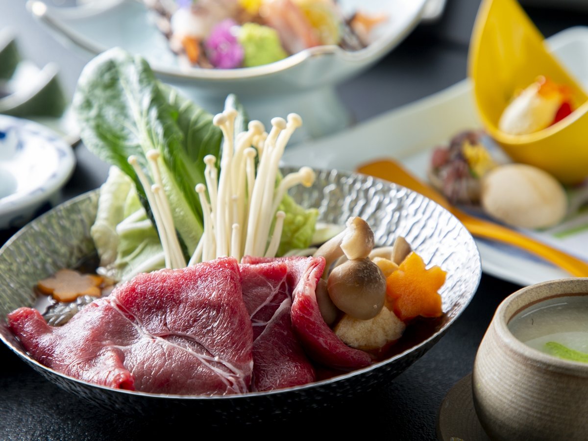 餐飲
