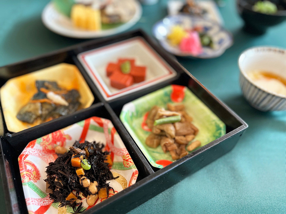 餐飲