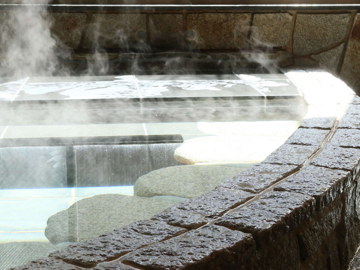 お風呂◆平安時代からの歴史を誇る、箱根屈指の古湯　木賀温泉※時間制の貸切になる場合がございます