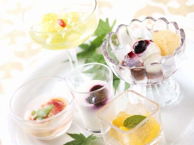 餐飲