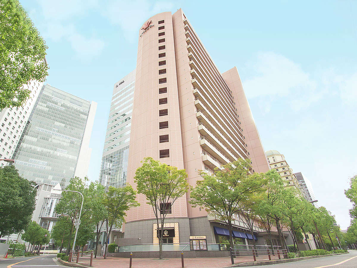 ■ハートンホテル西梅田:【外観】大阪駅より徒歩5分の好立地！