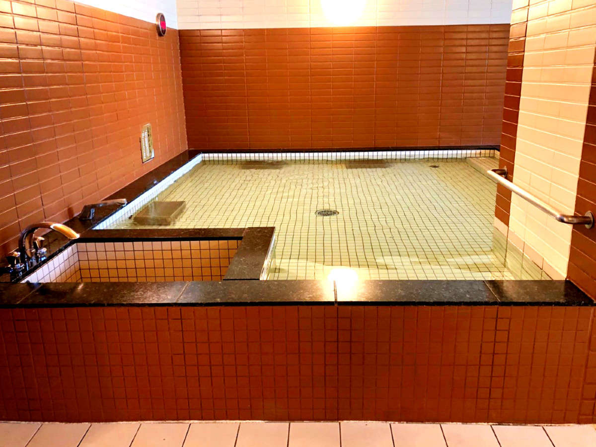 【アジュール竹芝・浜松町】大浴場「露天風呂」18階天空の湯