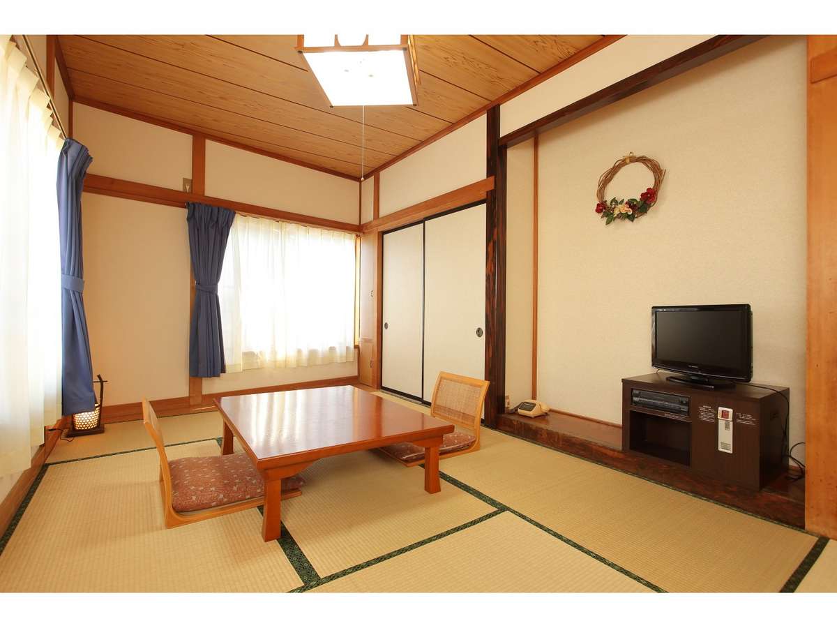 和室一例　エアコン完備の快適なお部屋です