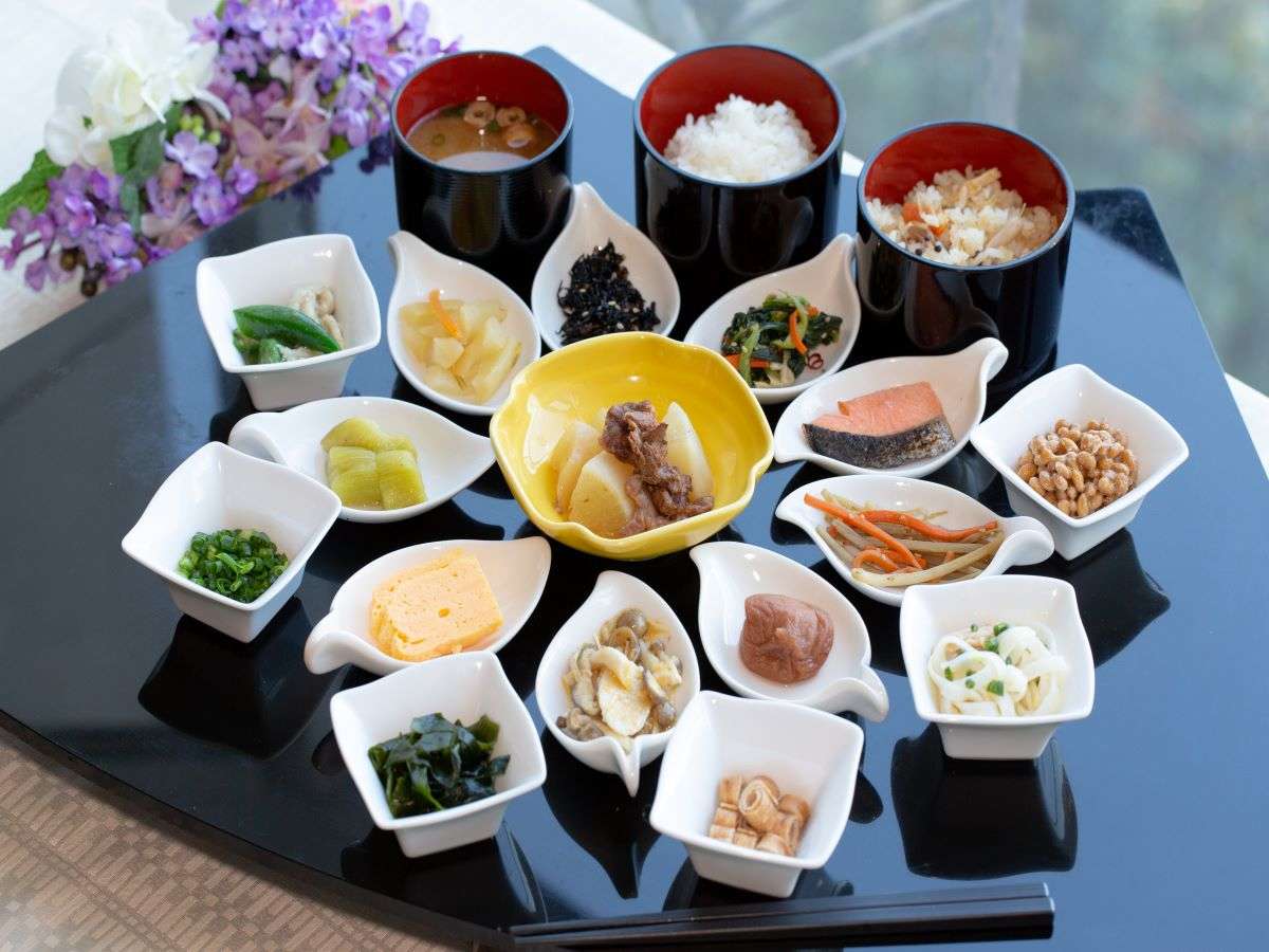 餐飲